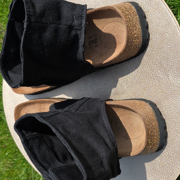 Betula Licensed By BIRKENSTOCK Black Sandals, size 40 - Picture 5 of 8